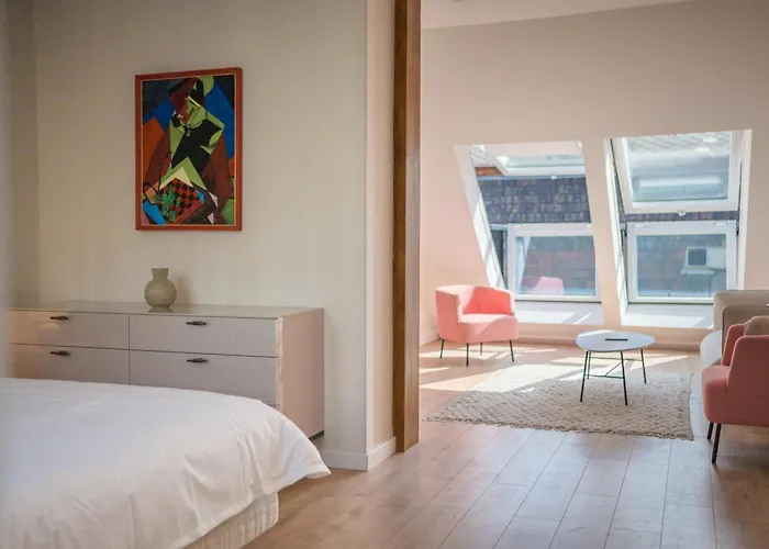 Luxury 3 Bedroom, 3 Bathroom Loft With Terrace At Opera Apartment Budapest