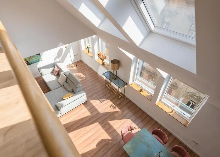 Apartment Luxury 3 Bedroom, 3 Bathroom Loft With Terrace At Opera Budapest